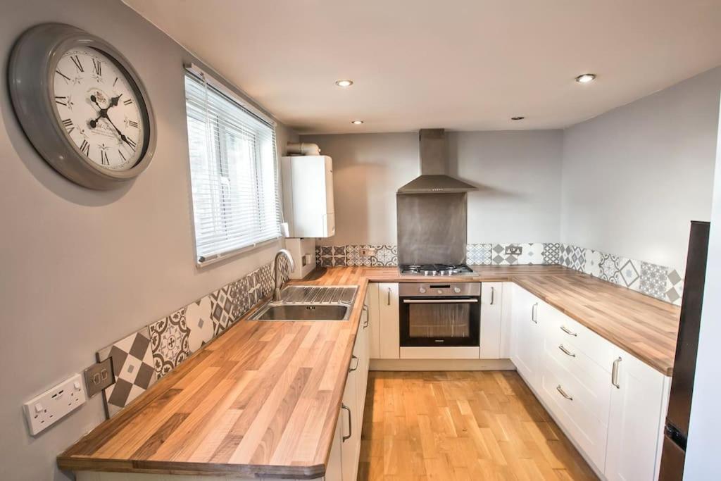 Charming Apartment In Deal Near The Beach & Town Εξωτερικό φωτογραφία